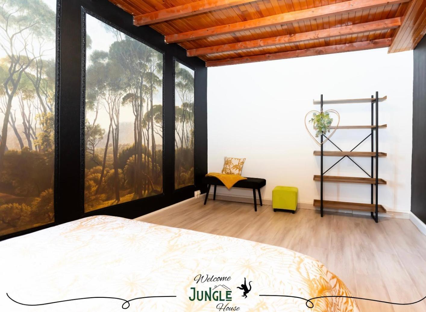 Maison "Jungle House" 90 M2 Billard, Retroprojecteur, Bar A Jeux , Vinyle, Wifi Fibre, Ideal Pro & Famille A Montbrison Esterno foto