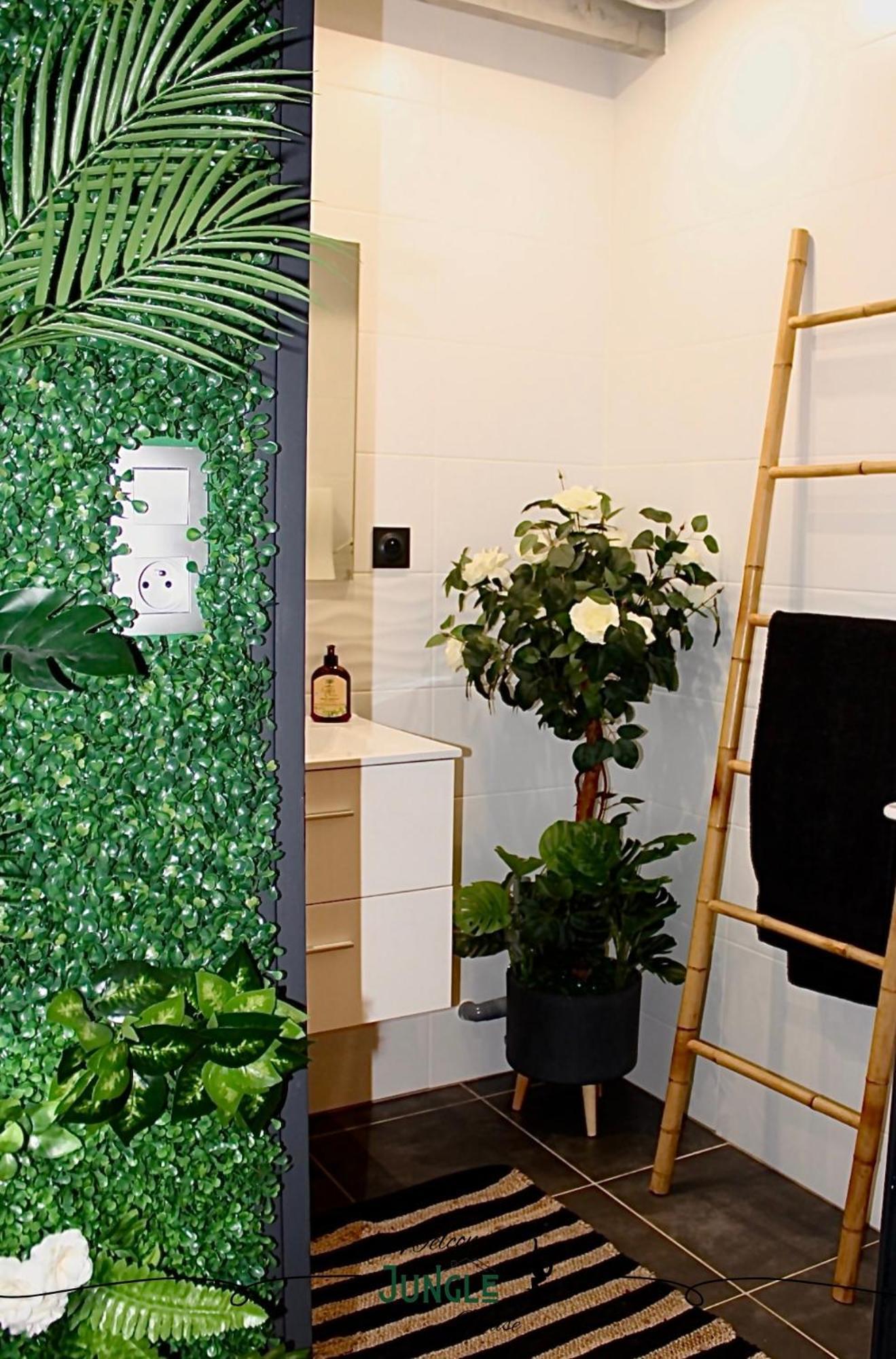 Maison "Jungle House" 90 M2 Billard, Retroprojecteur, Bar A Jeux , Vinyle, Wifi Fibre, Ideal Pro & Famille A Montbrison Esterno foto